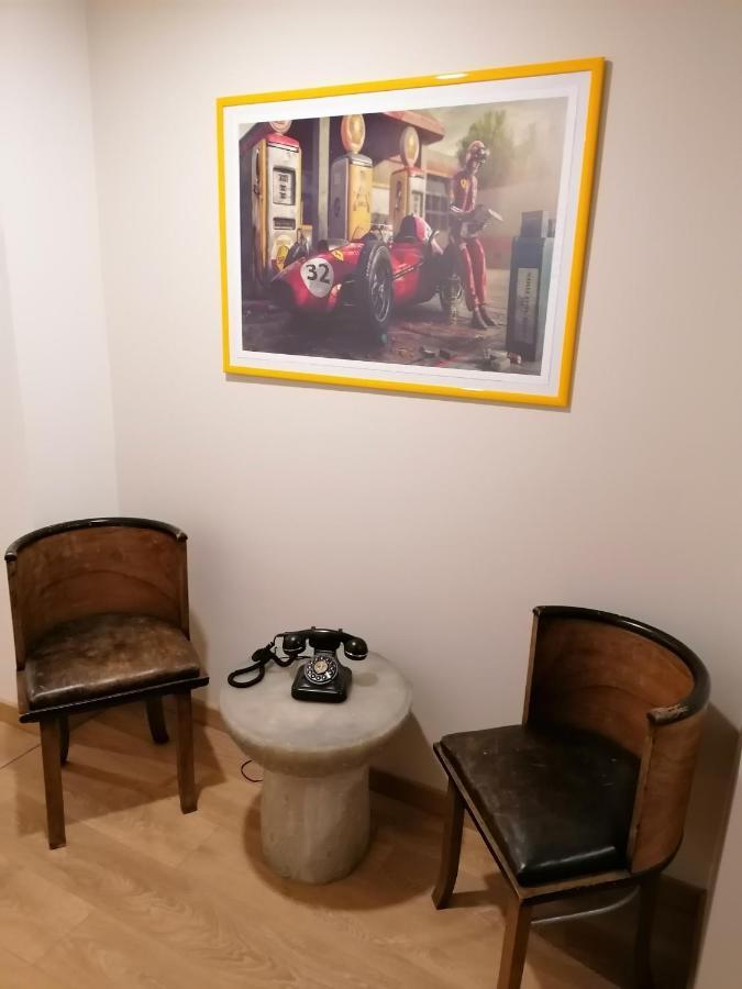 Ferrari Formula 1 Hotel Orio al Serio Luaran gambar